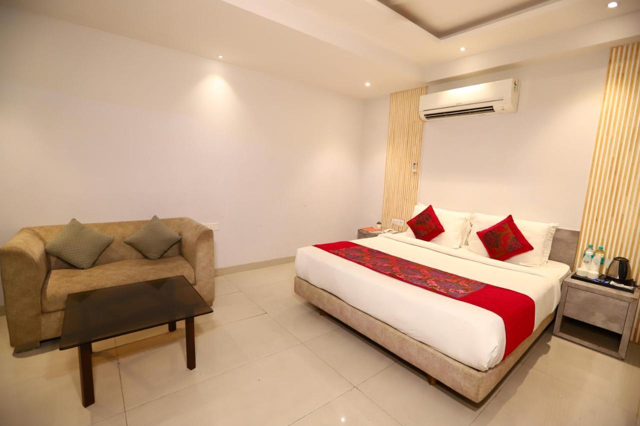 Hotel Stanley By Foxi Group- Near Delhi International Airport New Delhi Exterior photo
