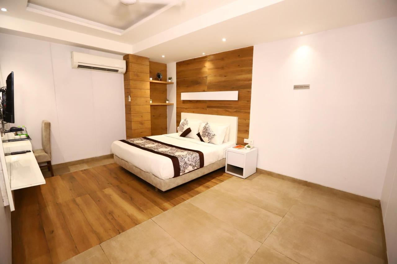 Hotel Stanley By Foxi Group- Near Delhi International Airport New Delhi Exterior photo