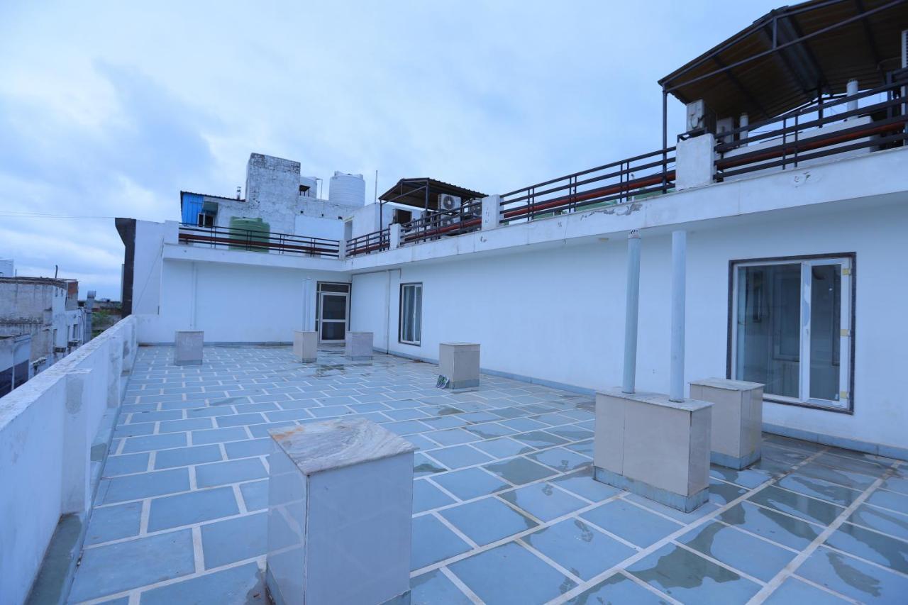 Hotel Stanley By Foxi Group- Near Delhi International Airport New Delhi Exterior photo